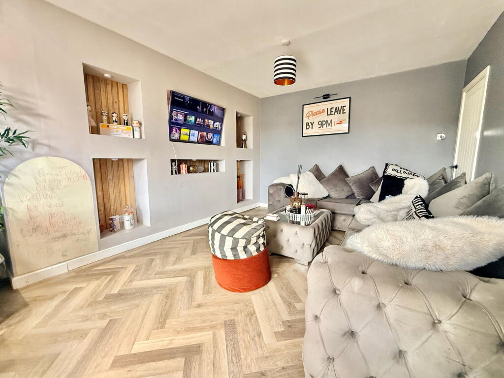 House in Dudley - More