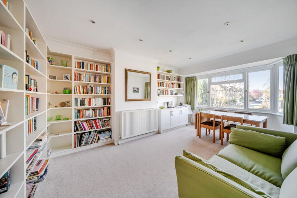 Apartment in London - View 2