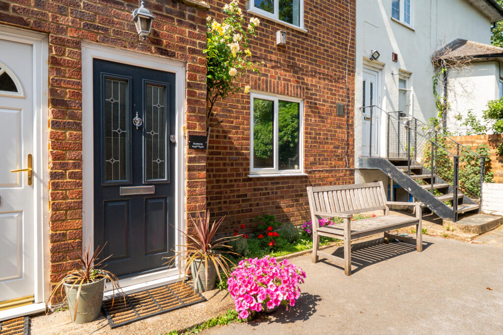 Main image of property: High Road, Byfleet, KT14