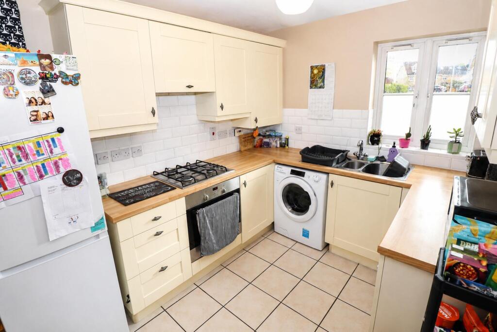 House in Rushden, North Northamptonshire - View 5