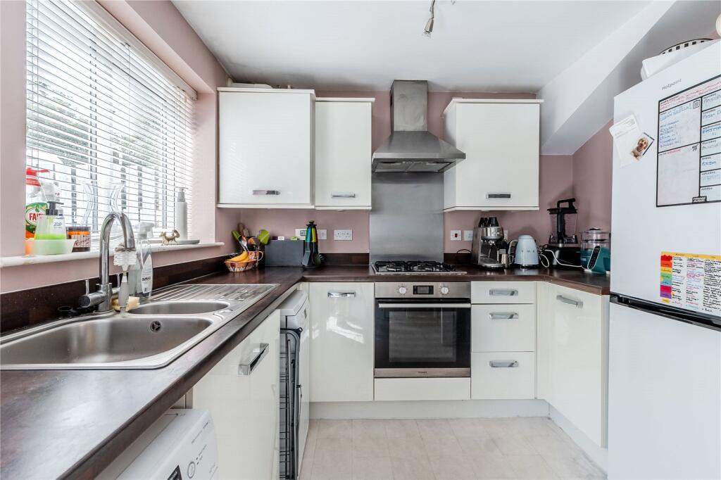 House in Wakefield - View 3