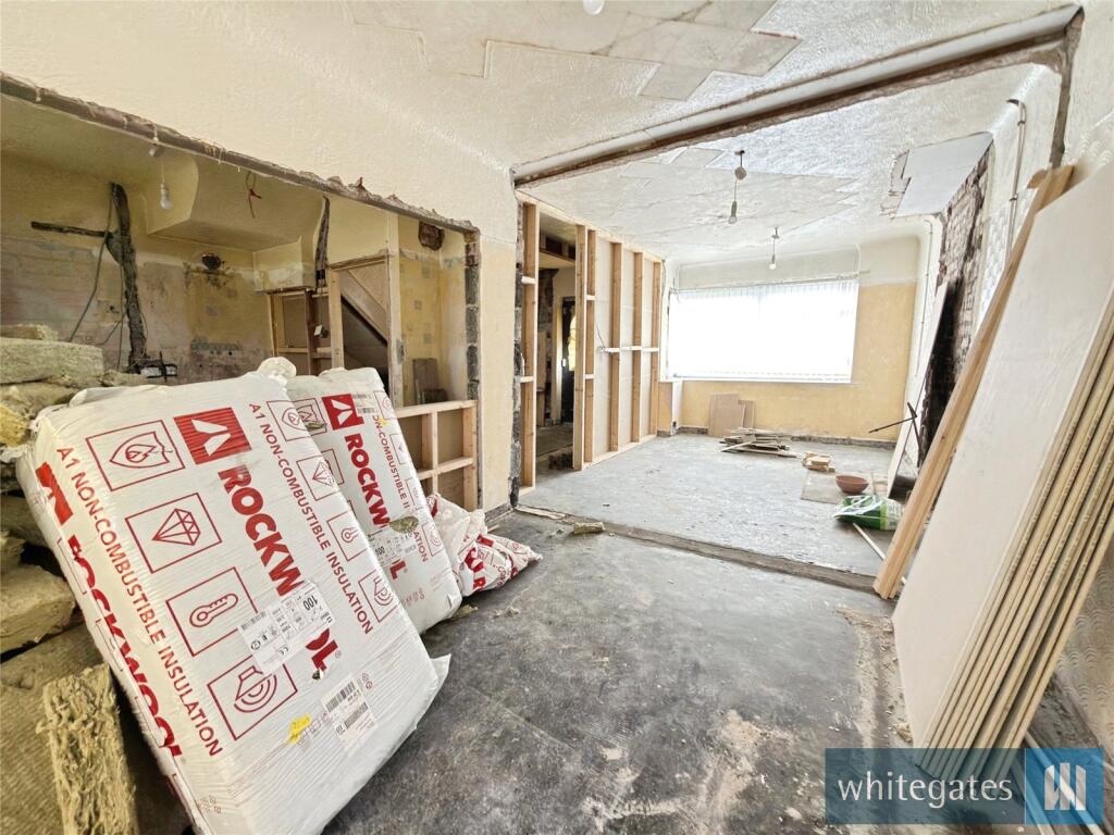 House in Sefton, Melling - More