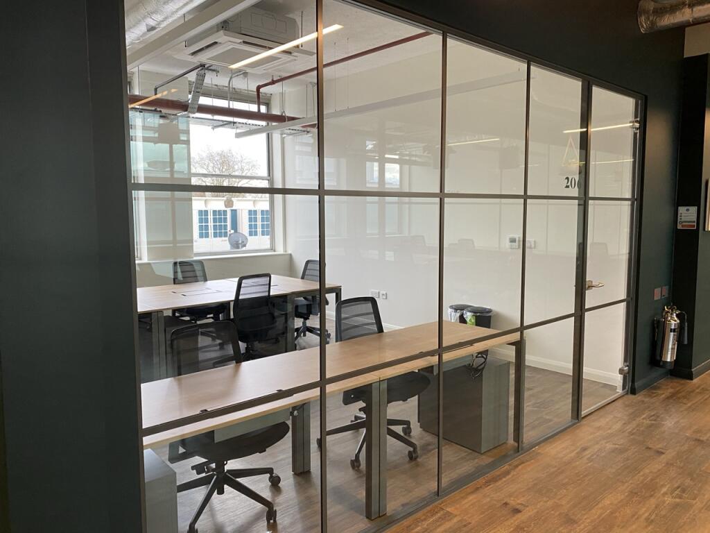 7 Person Office