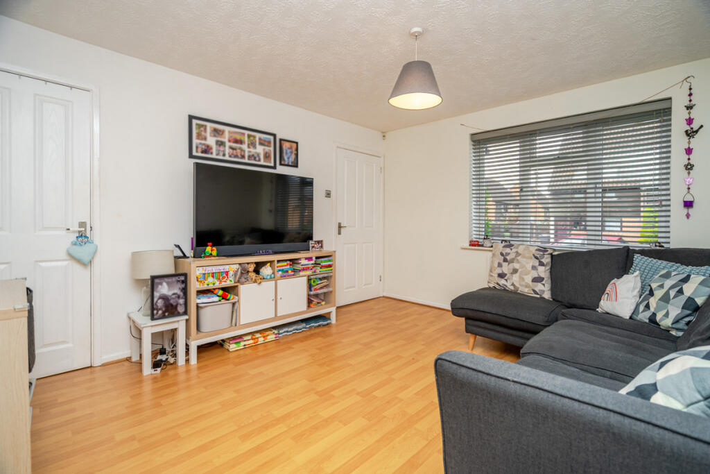 House in Milton Keynes, Browns Wood, Walton - More