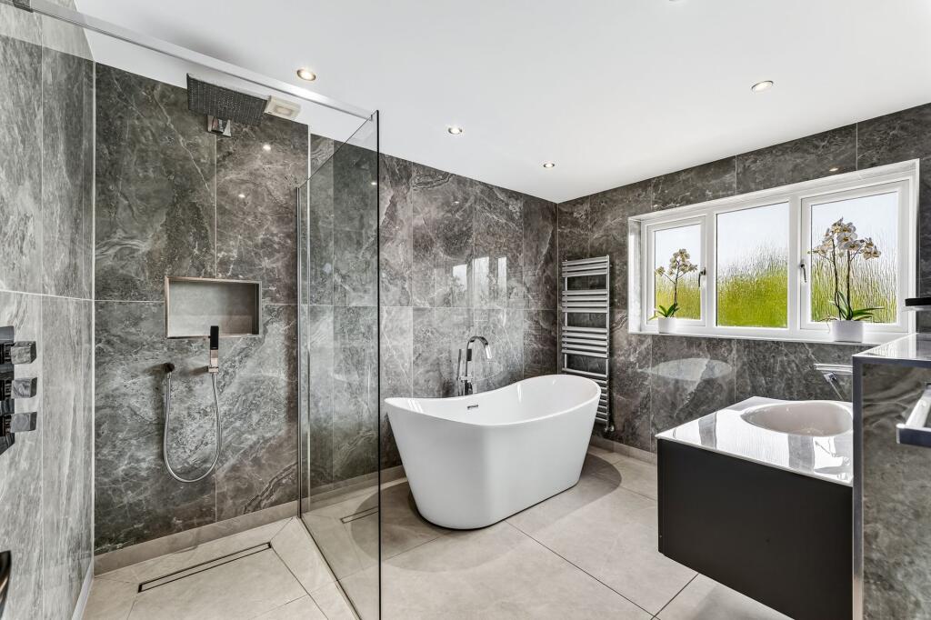 House in Bury, Greater Manchester - View 3