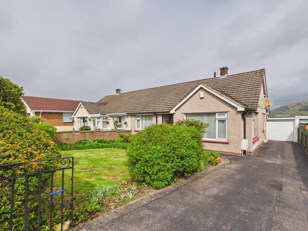 Main image of property: Broadmead, Gilwern, NP7