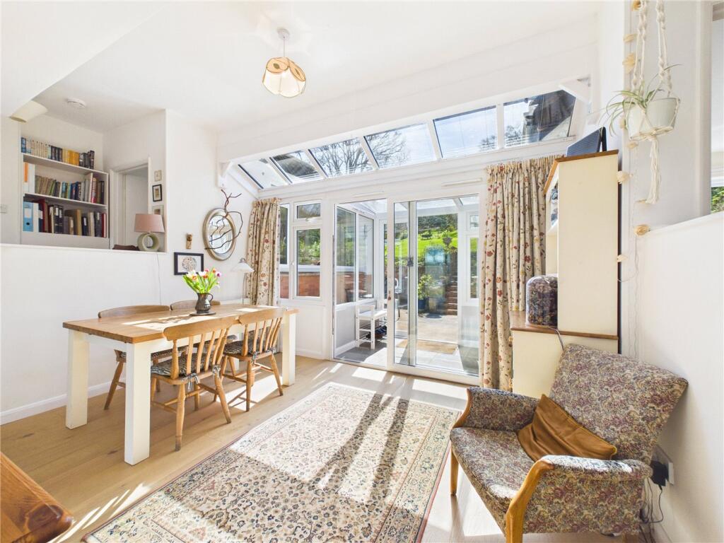 Butterleigh Drive, Tiverton, Devon, EX16 photo 2
