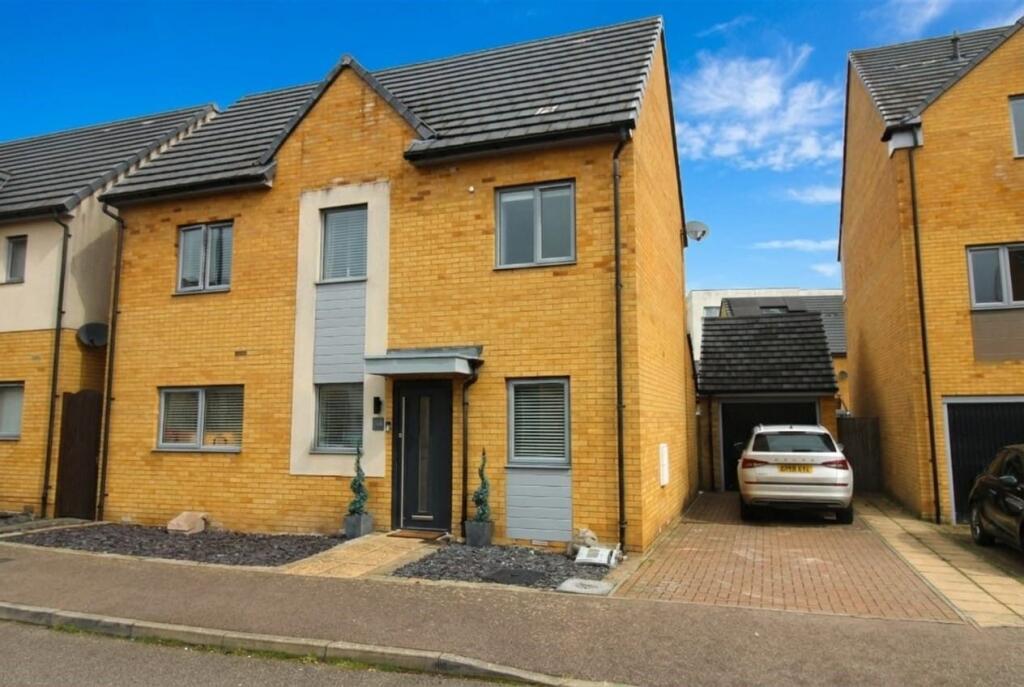 Main image of property: Compton Place, Stevenage, SG1