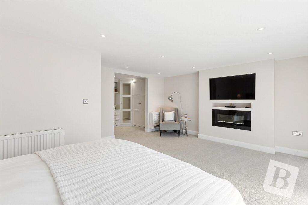 House in Epping Forest, Stapleford Abbotts - View 5