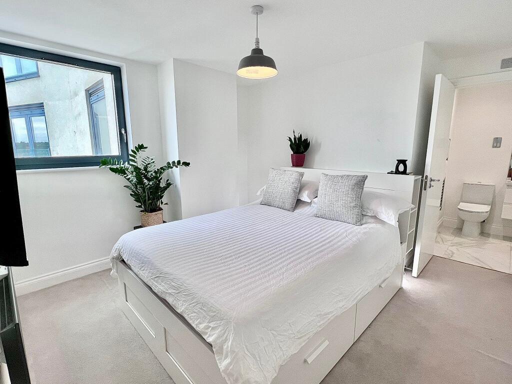 Apartment in Ipswich, Suffolk - View 5