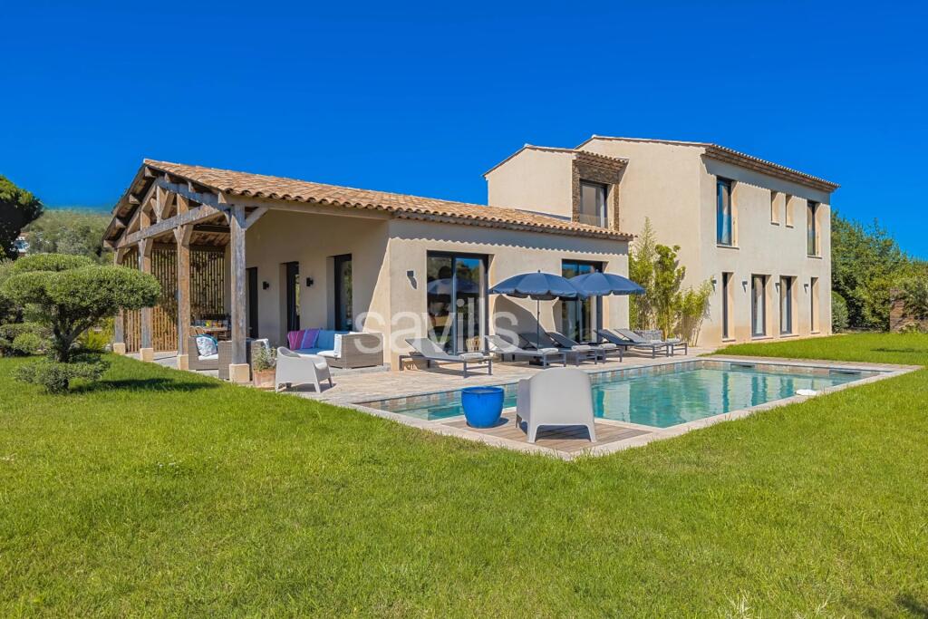 Main image of property: Provence-Alps-Cote d`Azur, Var, St-Tropez