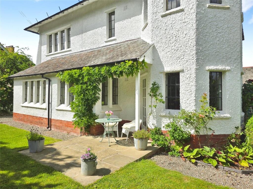 Weston Lane, Oswestry, Shropshire, SY11 - View 5