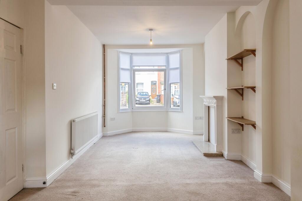 House in Taunton - View 3