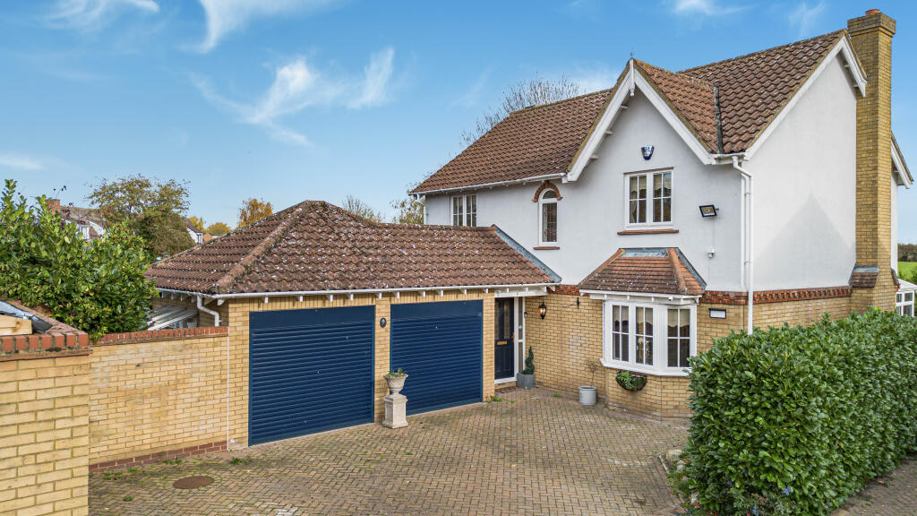 4-bed detached on Taskers Field, Caxton, £535,000