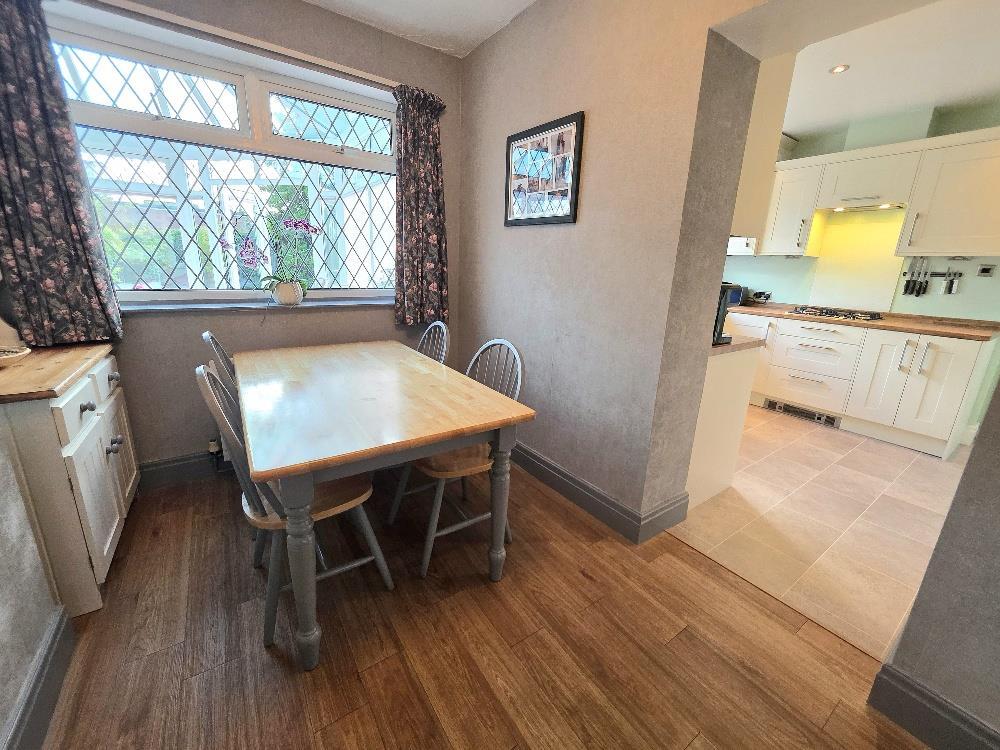 House in Stockport, Heald Green - More
