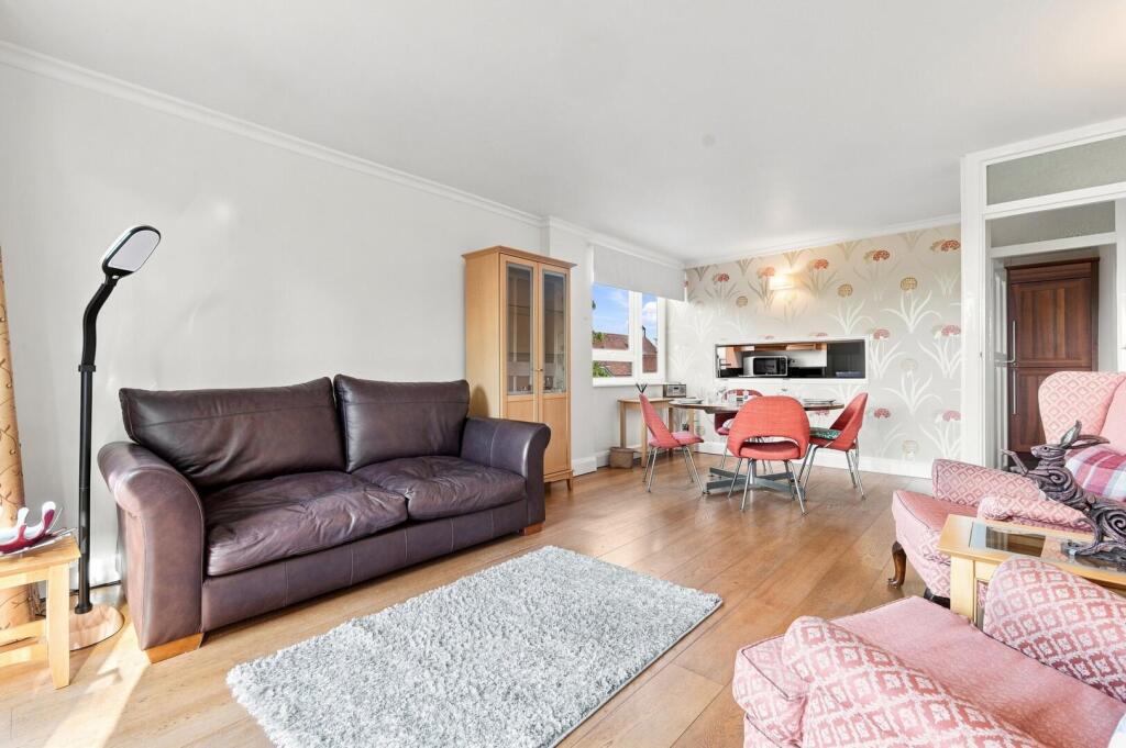 Apartment in London - More