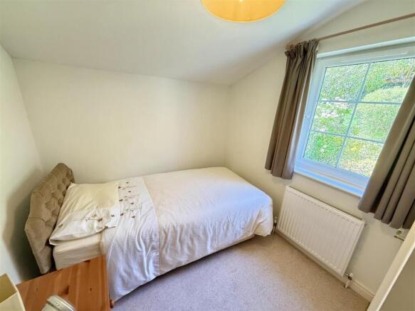 REAR BEDROOM