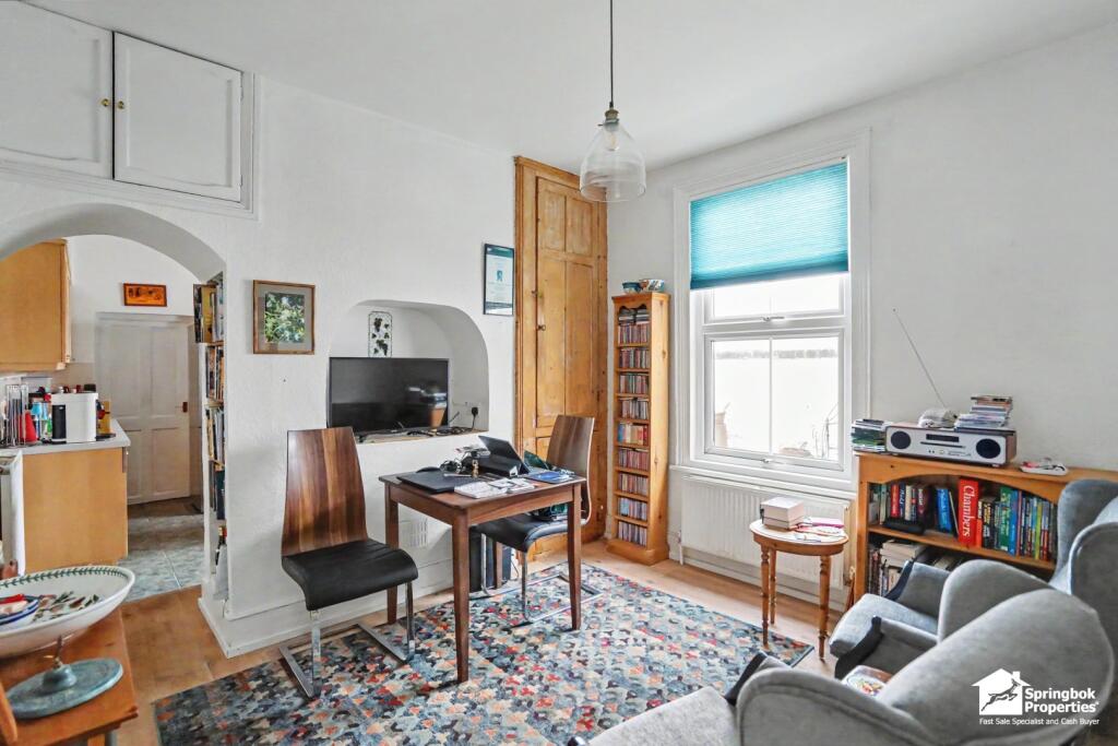 House in Littlehampton - View 4