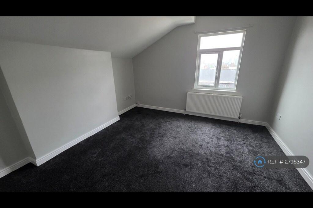 Main image of property: Wellington Street East, Salford, M7
