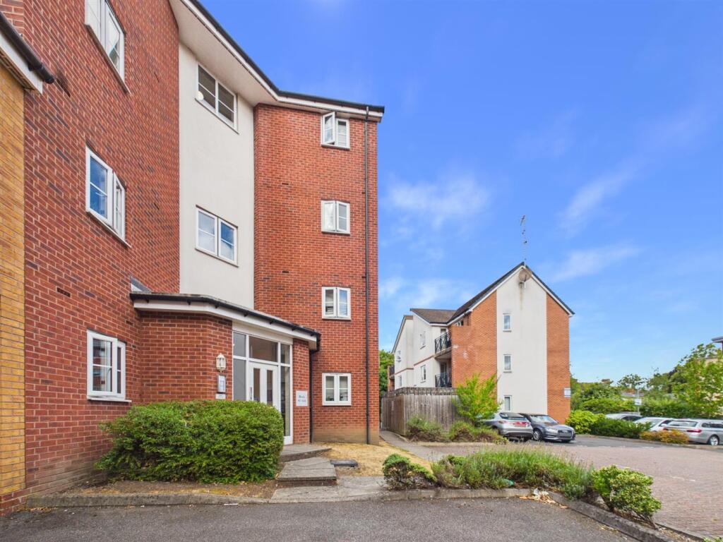 Main image of property: Poppleton Close, Coventry, CV1 3BN