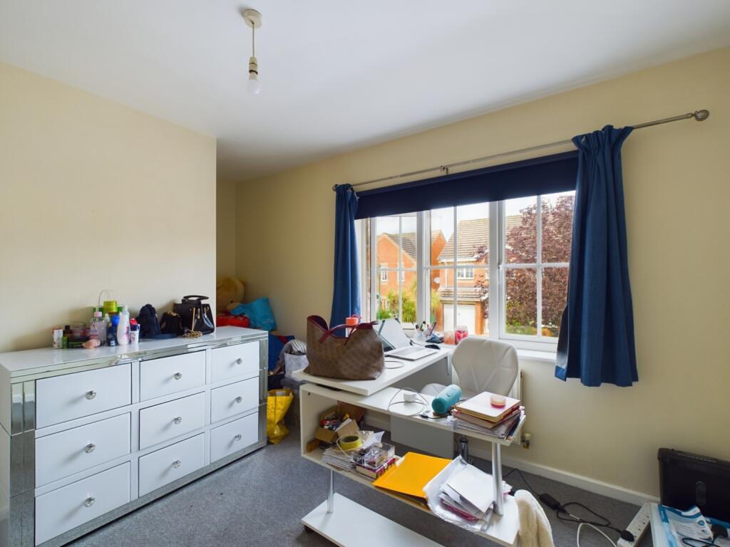 House in Peterborough, Hampton Hargate - More