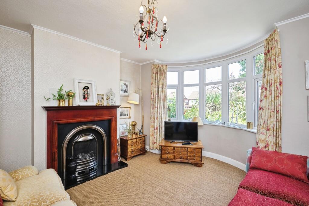 House in Birmingham, West Midlands - View 2