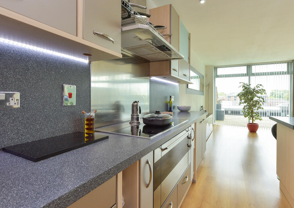 4 bedroom penthouse for rent