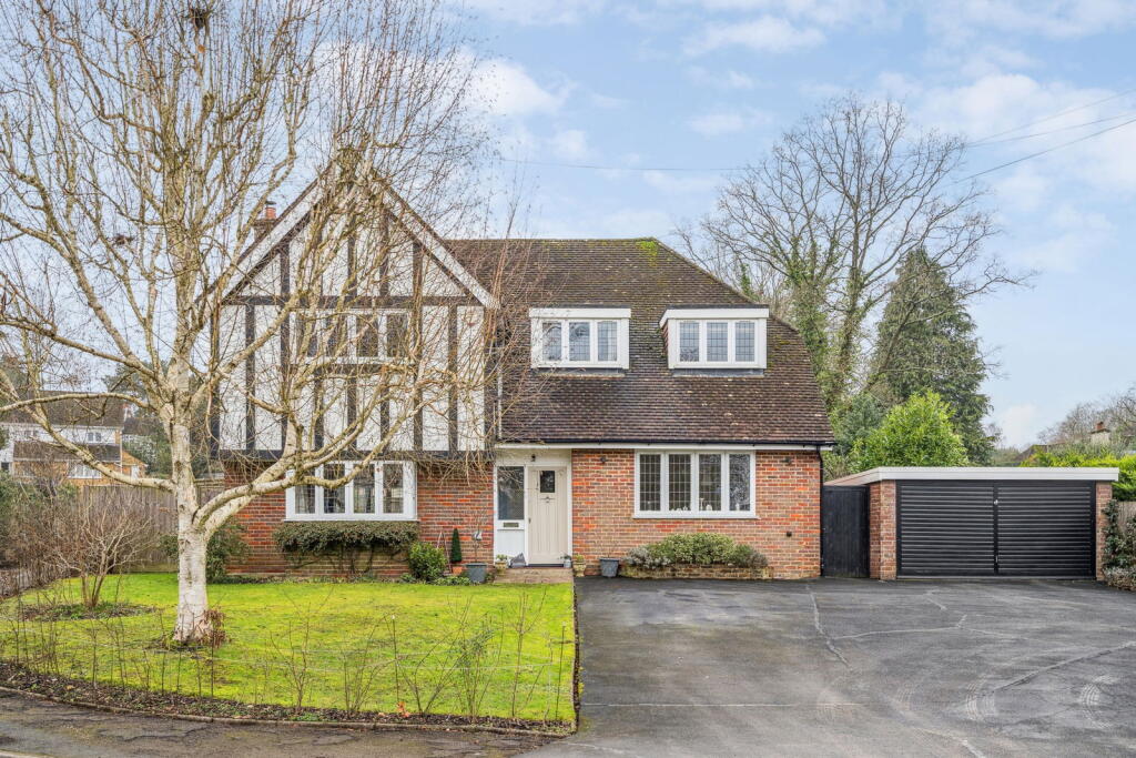 Main image of property: Dove Park, Chorleywood, WD3