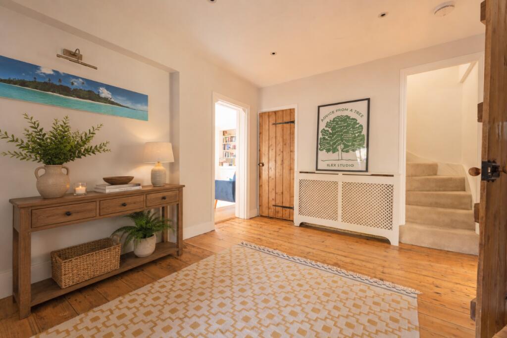 House in Tonbridge - View 2
