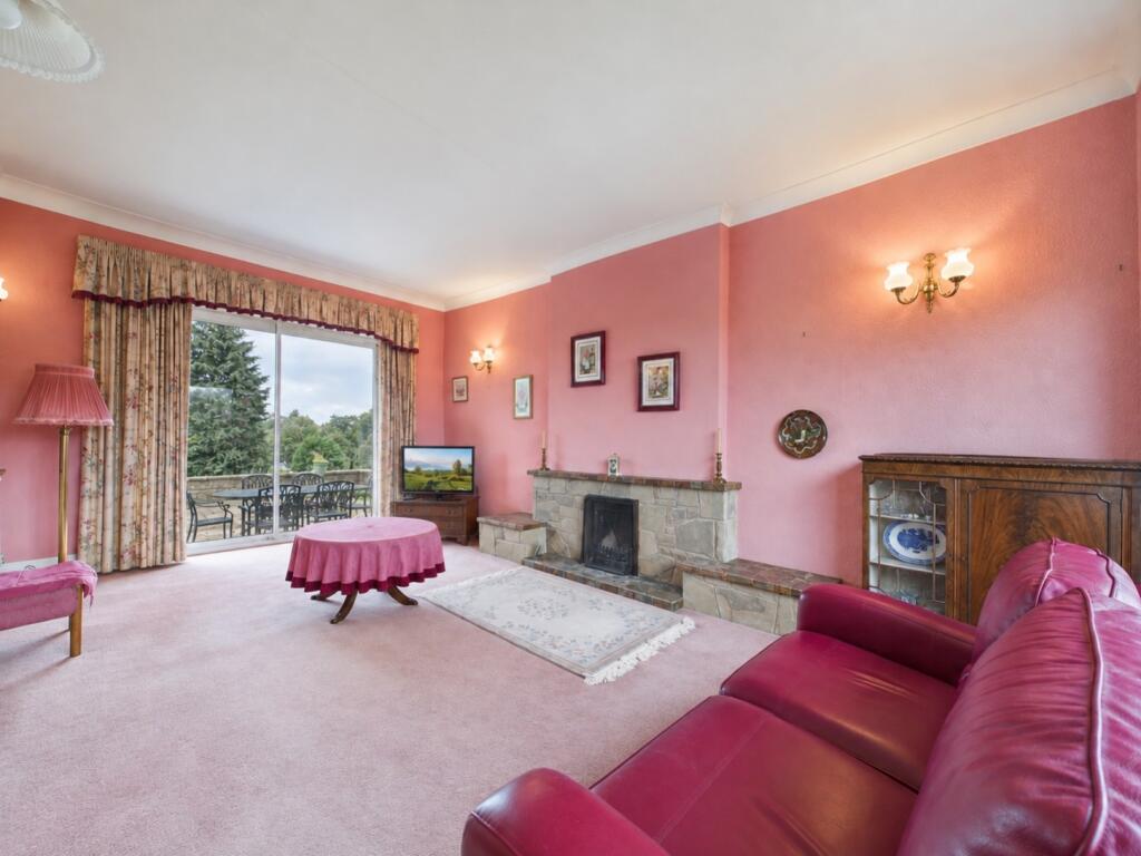House in Wolverhampton, West Midlands - View 5