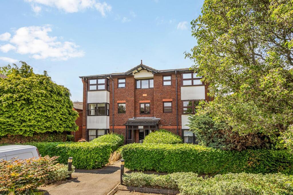 Main image of property: Wellington Court Mayfield Road London