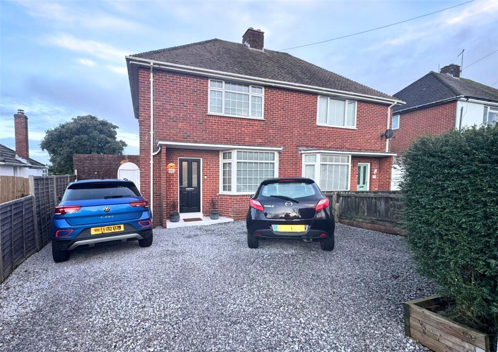 Main image of property: Leybourne Avenue, Bournemouth, Dorset, BH10