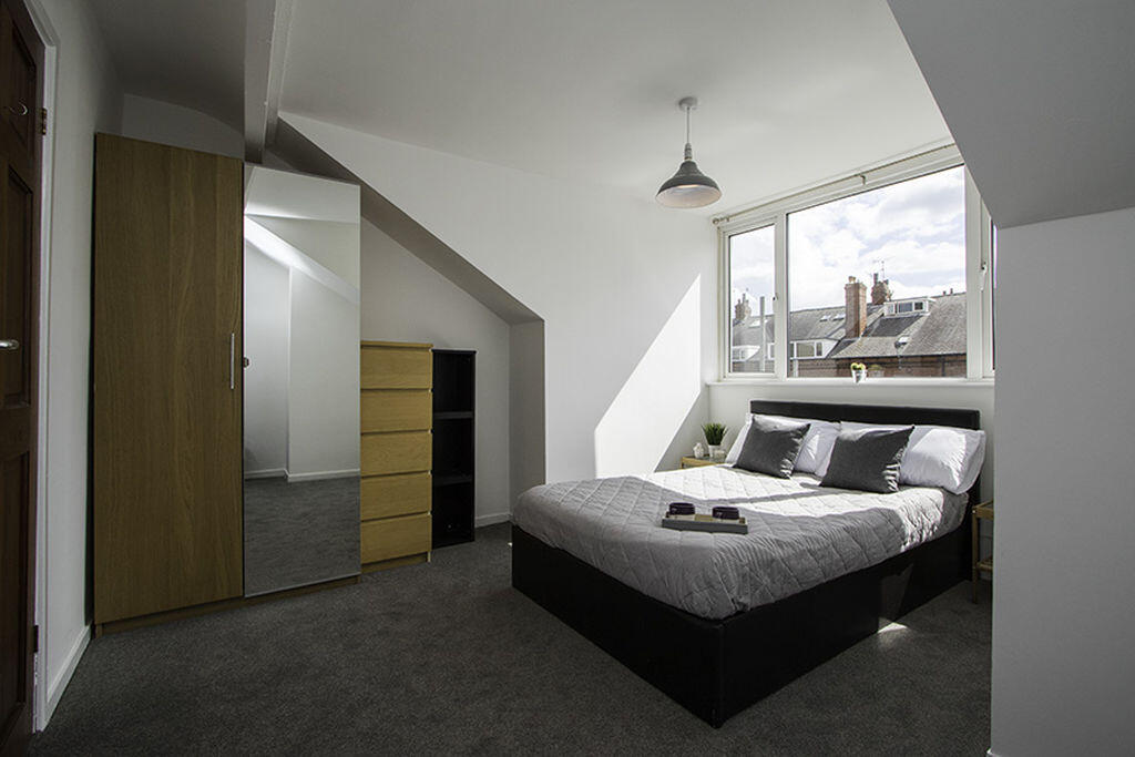 House in Leeds, Burley - View 3