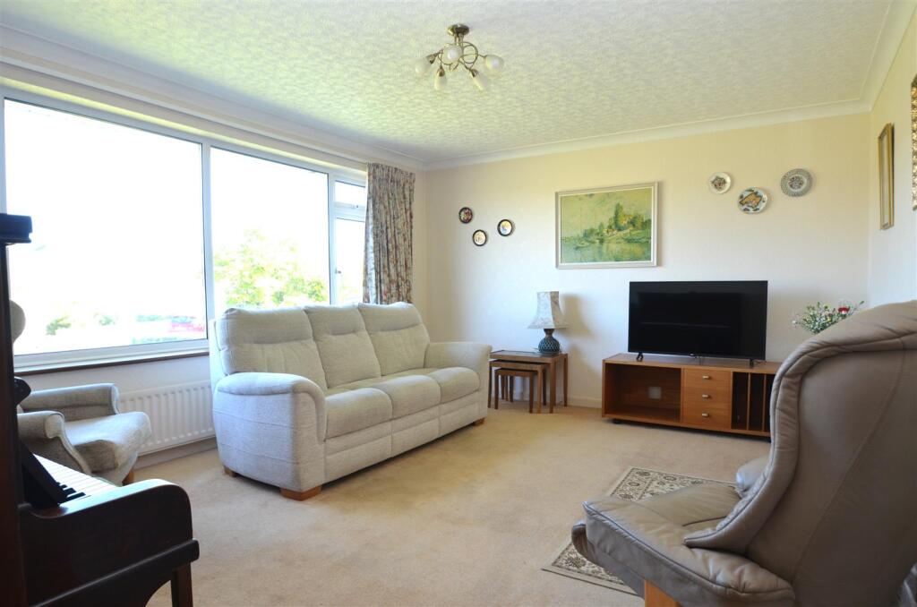 Westway, Nailsea photo 4