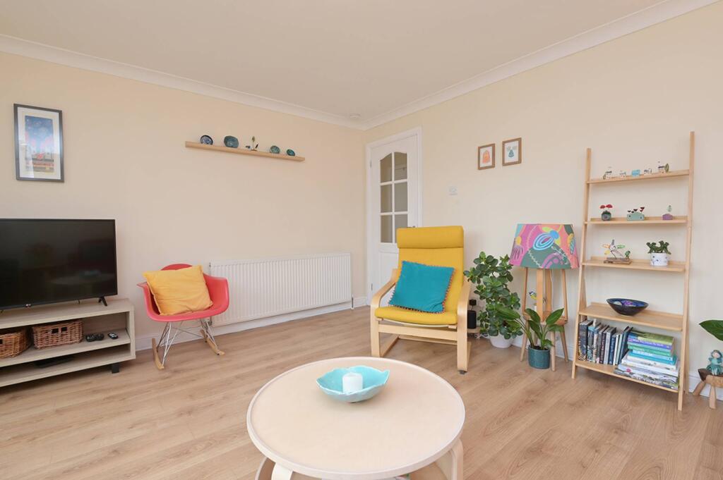 House in Penicuik, Kirkhill - View 5