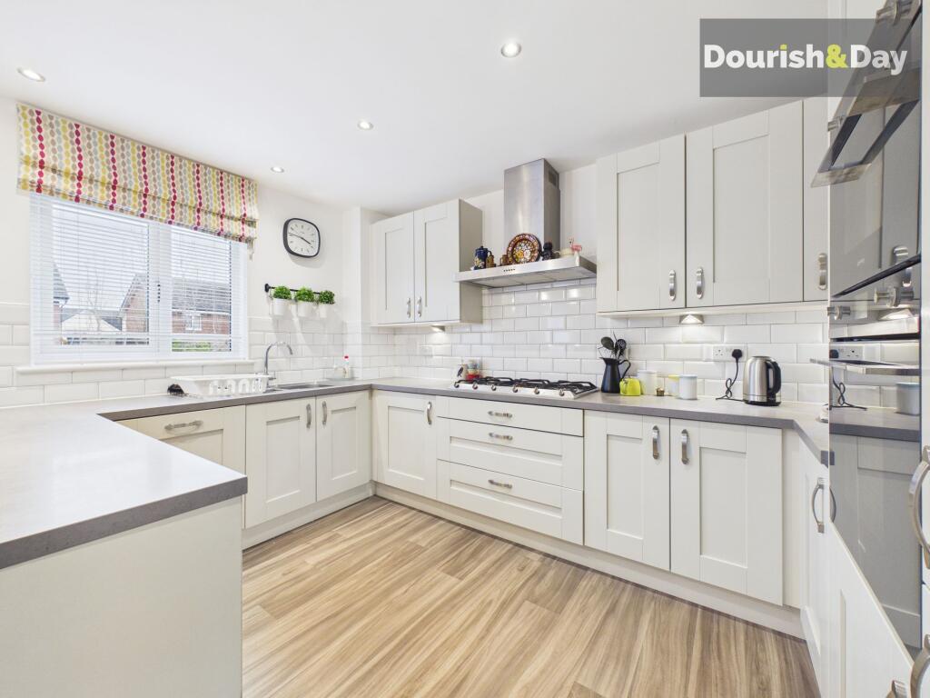 Hughes Lane, Malpas, SY14 - More