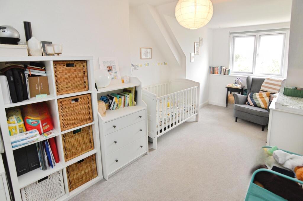 Apartment in Reading - More