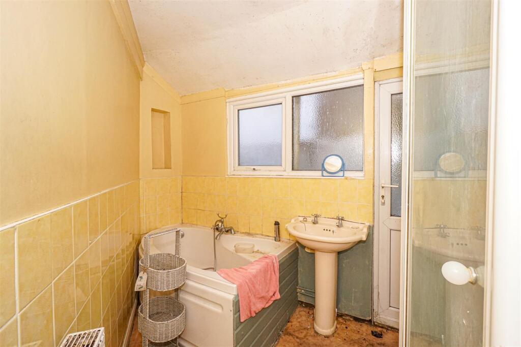 House in Tonbridge - View 5