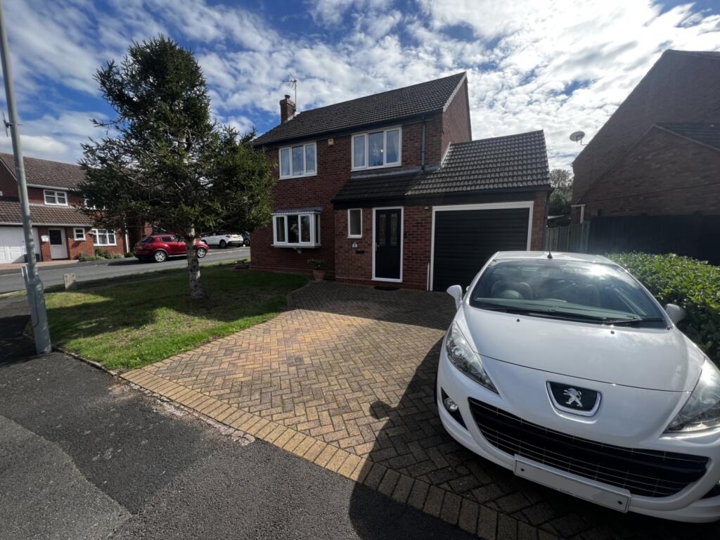 Main image of property: Brecon Close, Droitwich Spa, WR9 0BB