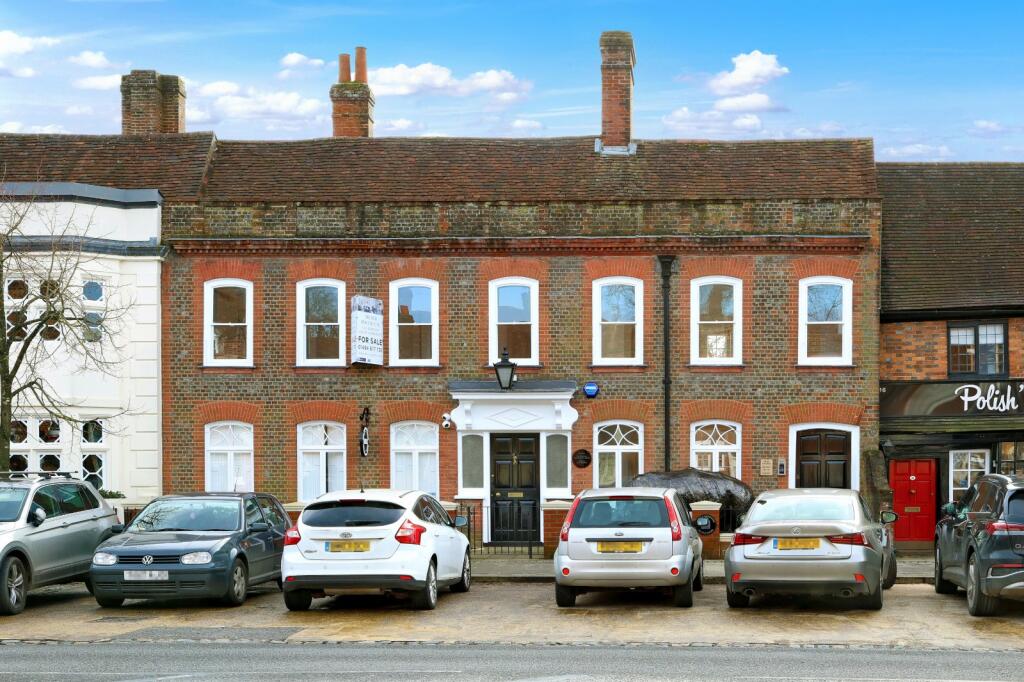 Main image of property: London End, Beaconsfield, Buckinghamshire, HP9