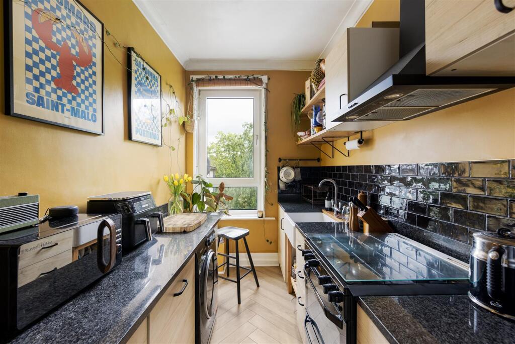 Palmerston Road, Walthamstow - View 5