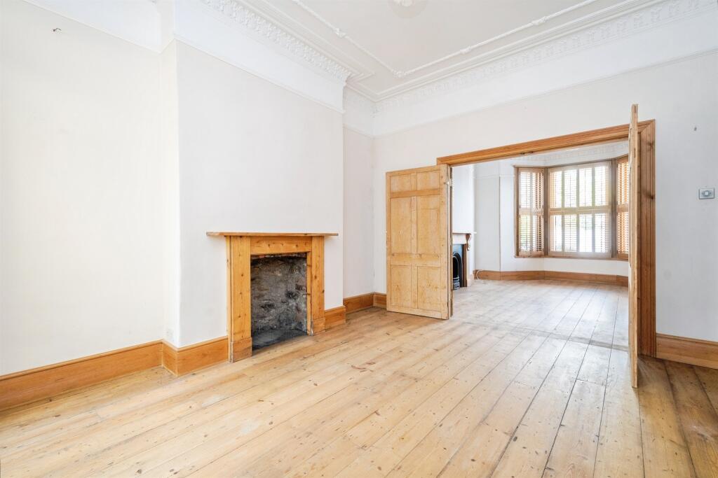 House in Plymouth - View 3