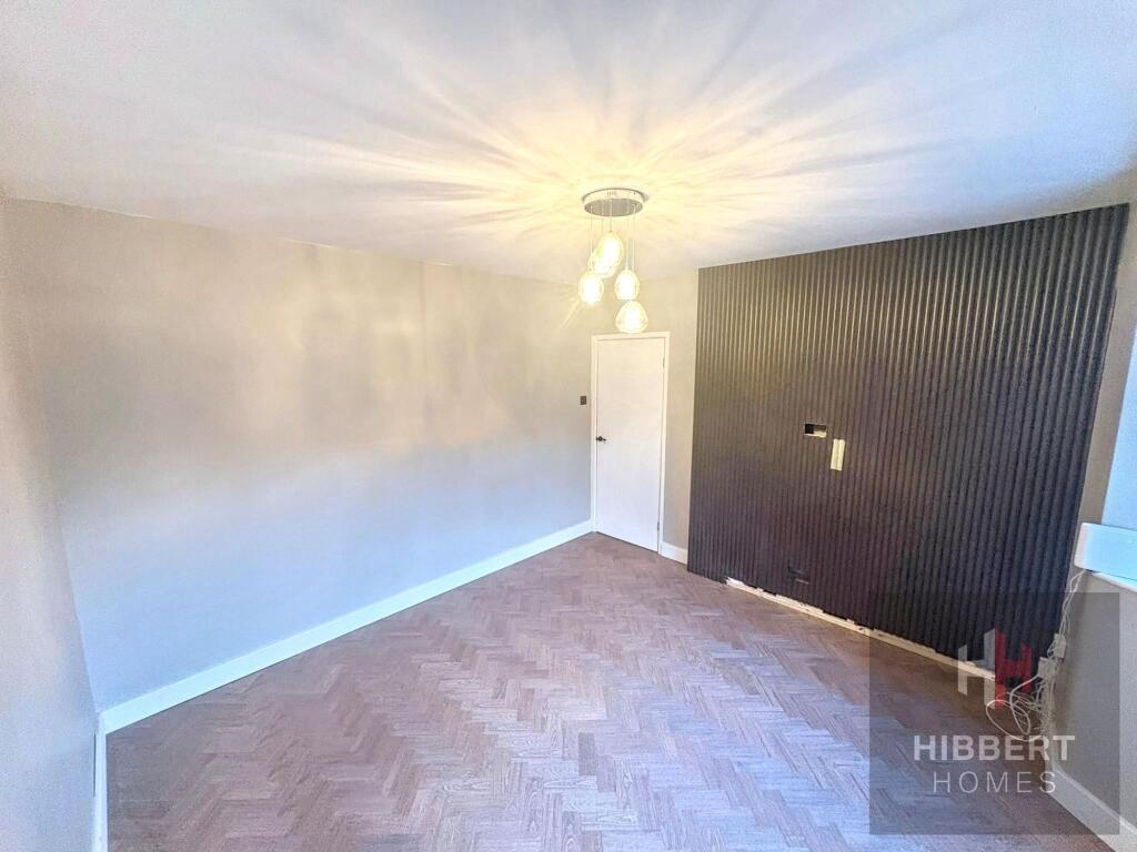 House in Stockport - View 2
