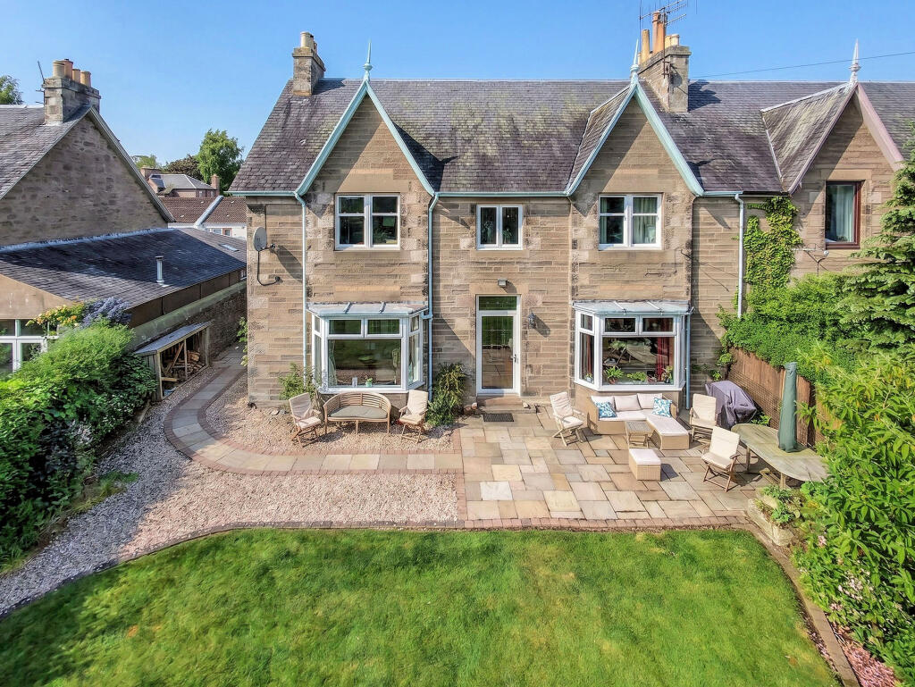 Main image of property: 15 Comelybank, Perth, Perth And Kinross