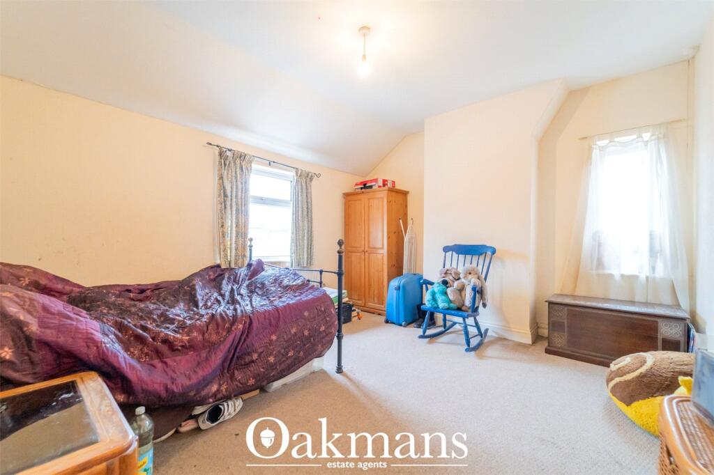 House in Bromsgrove - More