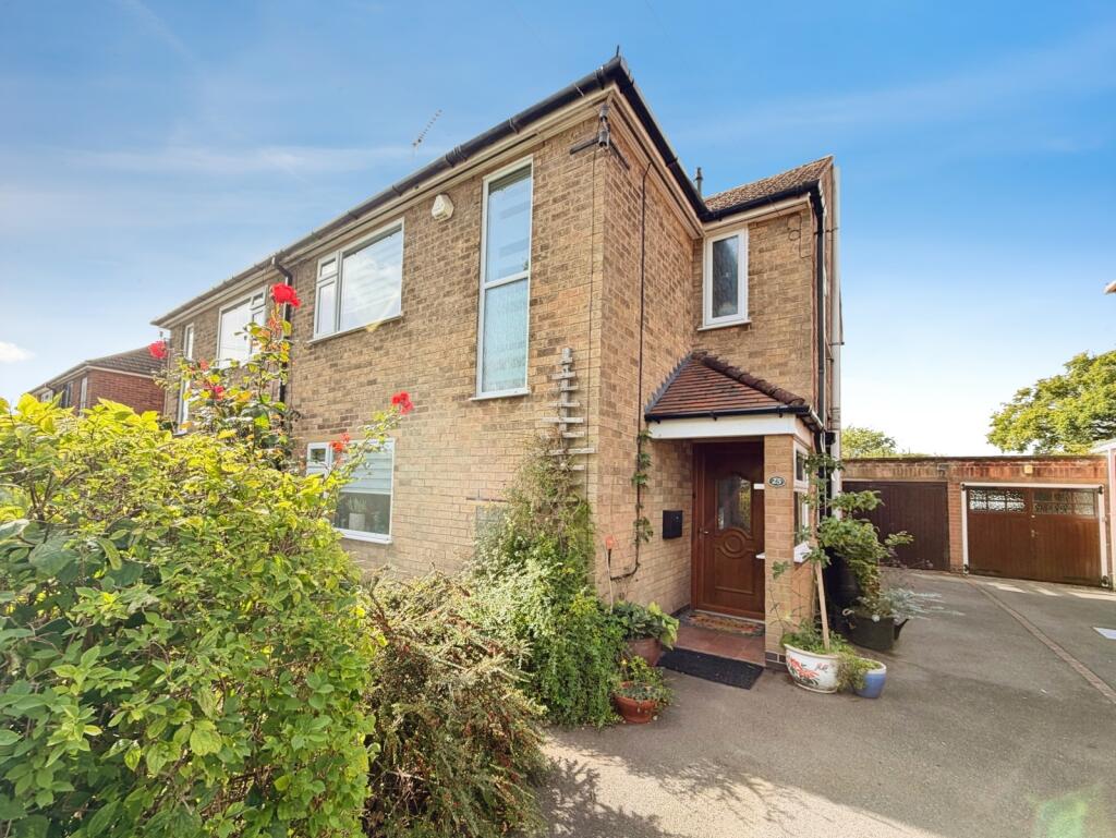 Main image of property: Rounds Hill, Kenilworth, Warwickshire