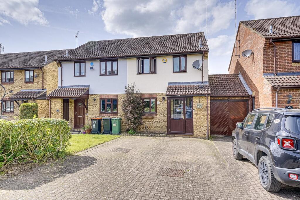 Main image of property: Millstream Way, Leighton Buzzard