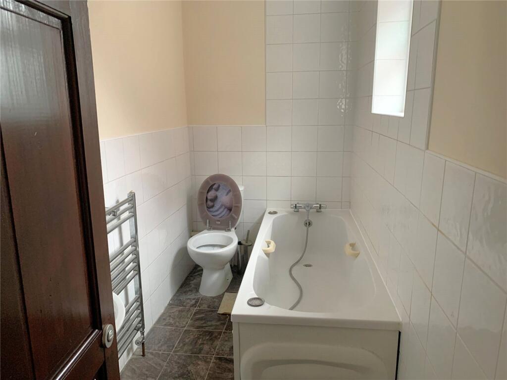 Apartment in East Grinstead, Blackwell - More