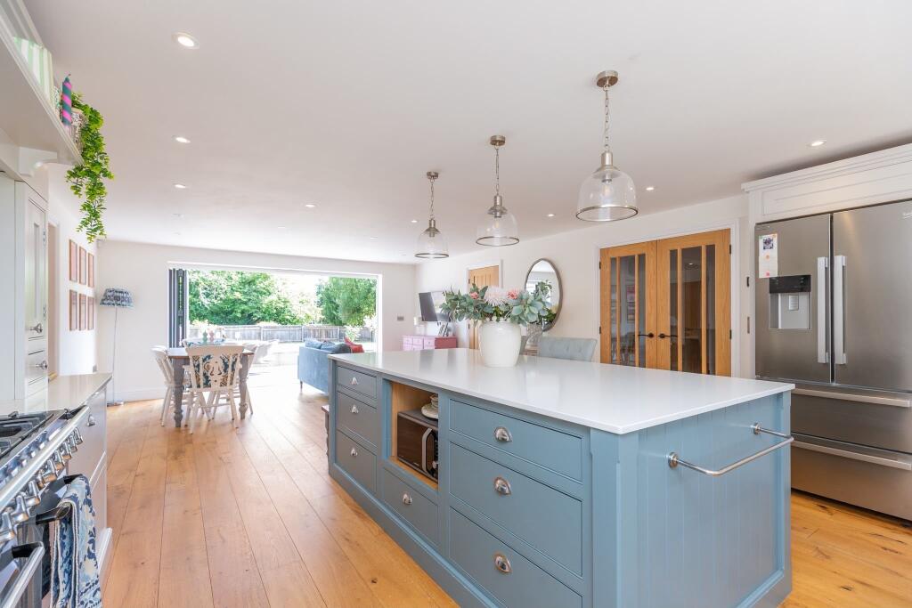 Larchfield, Pen Selwood,  photo 5