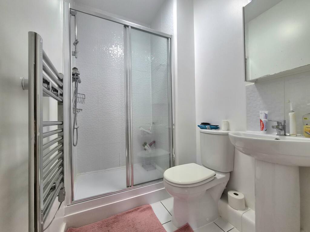Apartment in Manchester - View 4